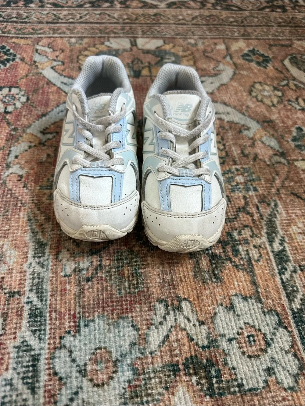 New Balance Kids White & Light Blue Casual Sneakers
